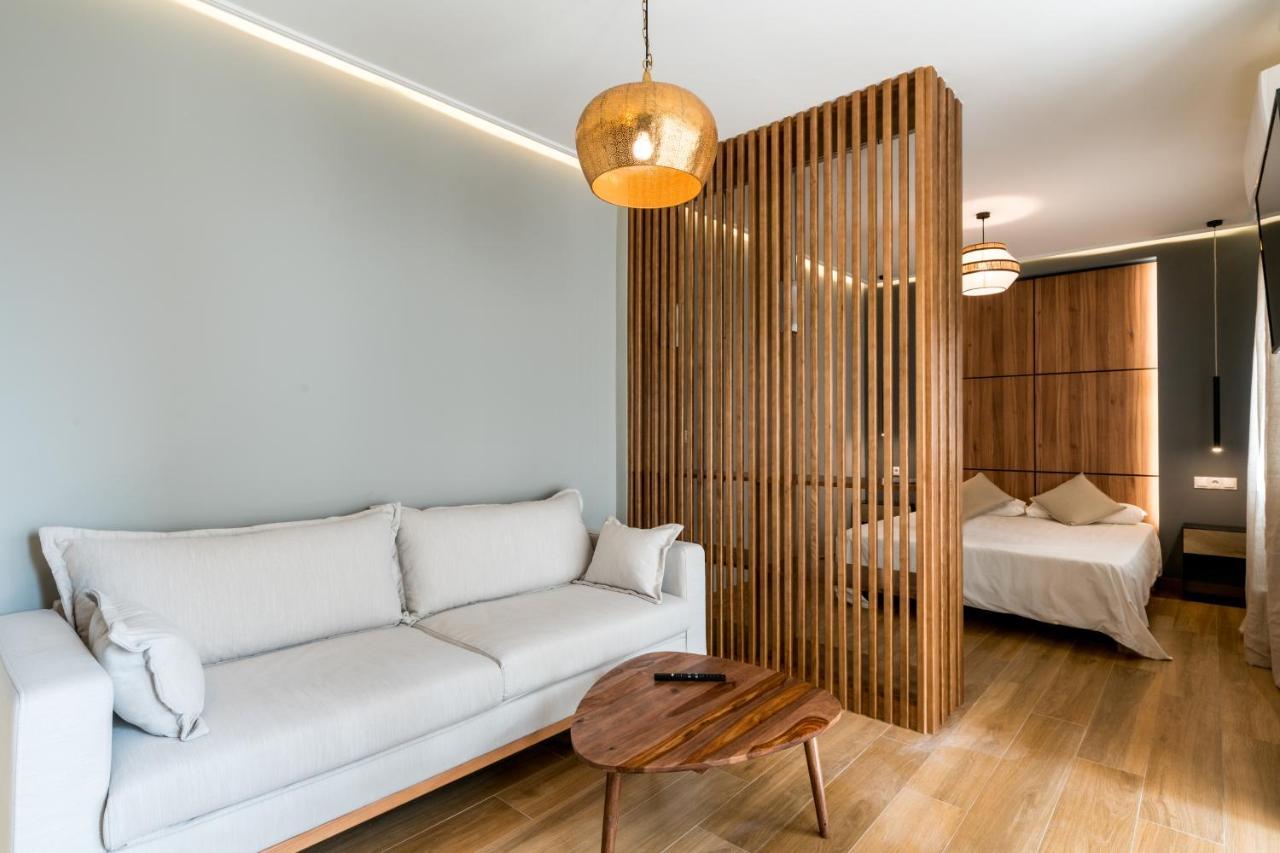 Triana Apartments Deluxe Seville Exterior photo